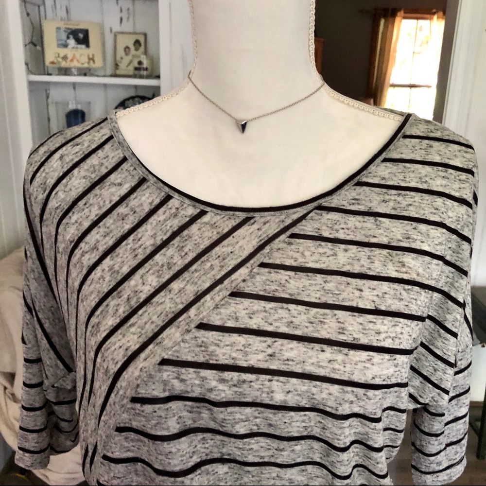 Womens Stripped Shirt Med - Picture 3 of 12